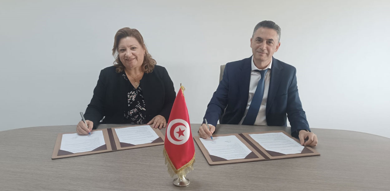 Convention de partenariat entre ATUGE et CDC  pour le Tunisia Global Forum